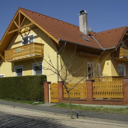 Miseta Apartman Fonyód Екстериор снимка